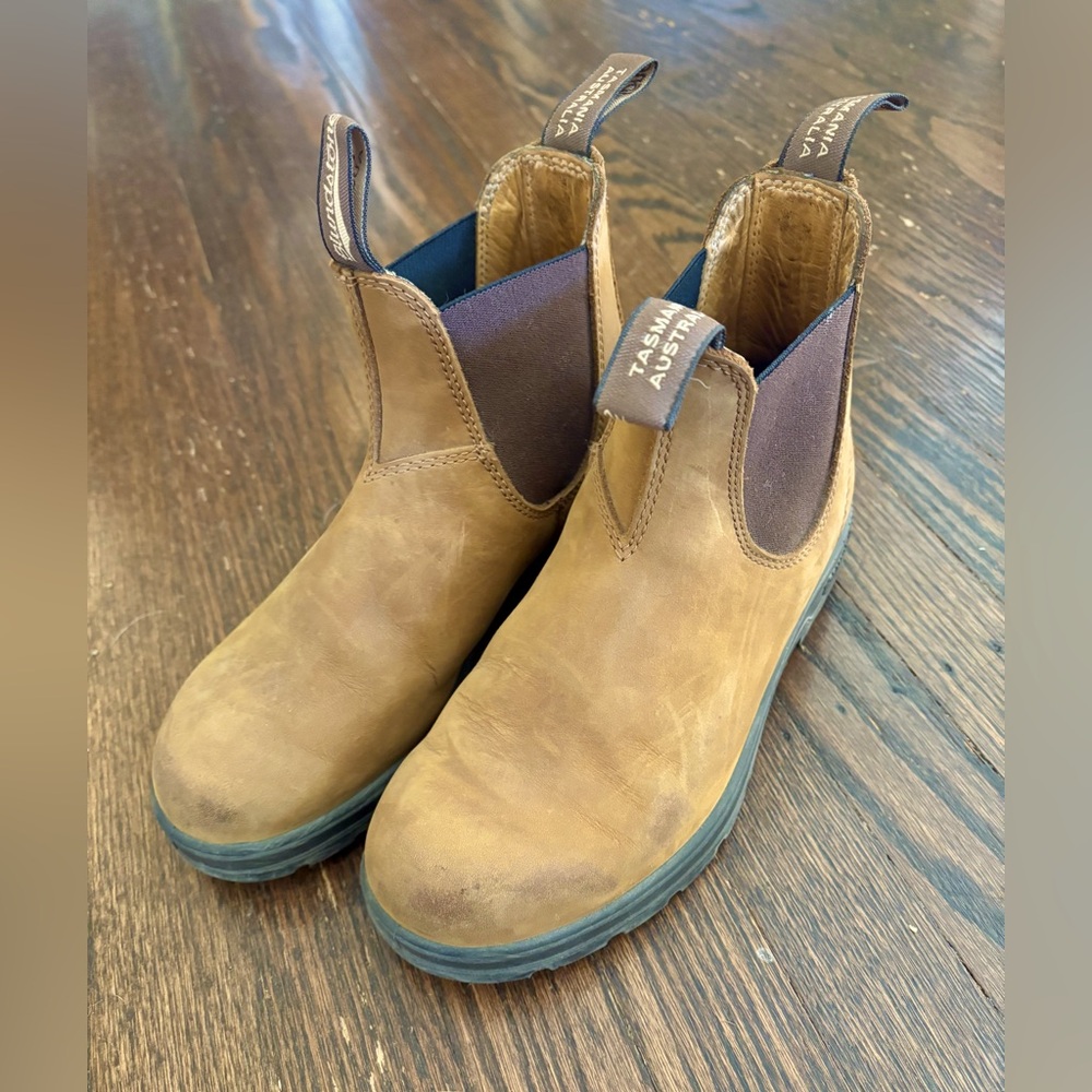 Blundstone #562 Chelsea Boot, Color: Crazy Horse, Size: 7.5 W